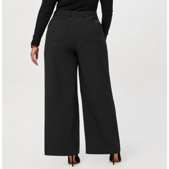 Figs Pro High Waisted Black Wide Leg Pleated Trouser XL - Picture 2 of 9